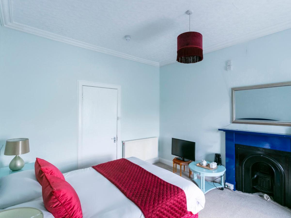 Oyo Lochinvar Hotel Glasgow Extérieur photo